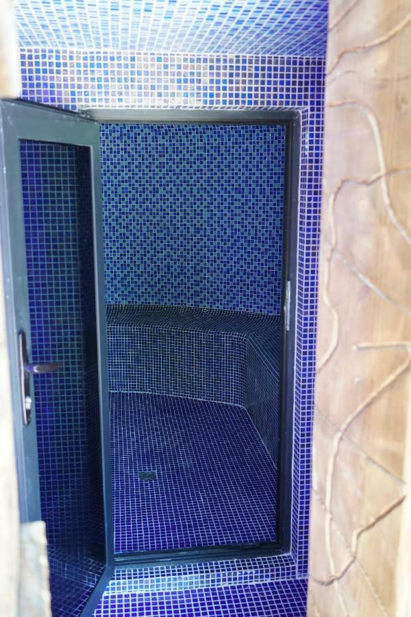 فندق بونتو كوبوليتي المظهر الخارجي الصورة